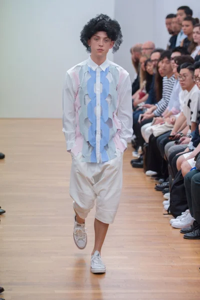 Look 42